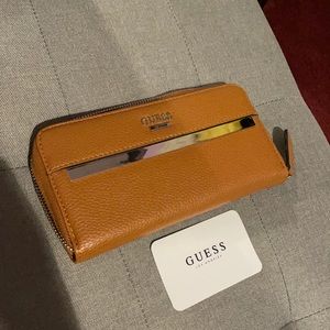 Zip around Guess Wallet